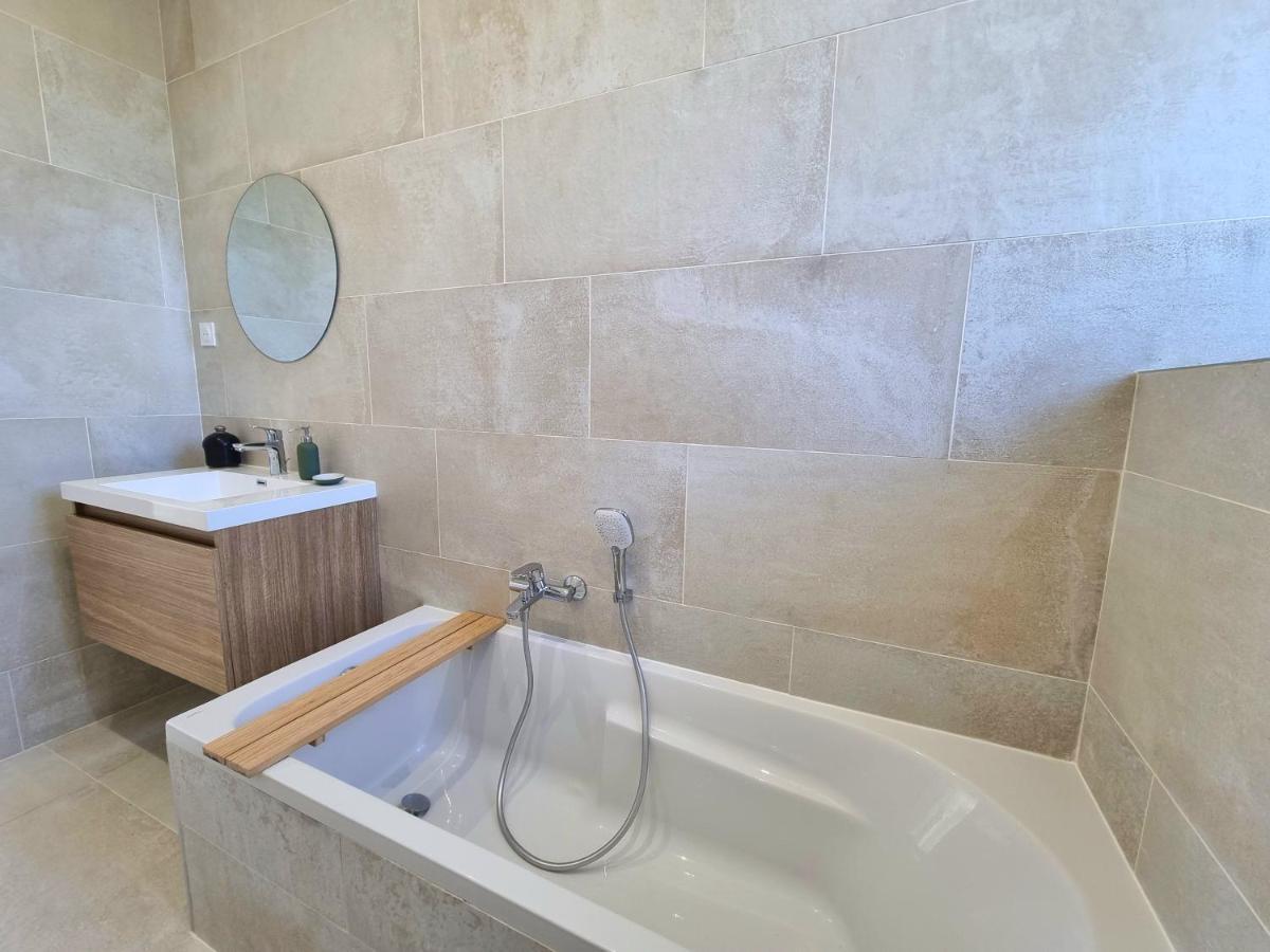 Appartement Spacieux De Standing - Parking Gratuit Aix-en-Provence Luaran gambar